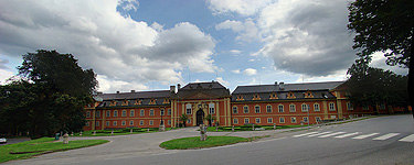 z&aacute;mek Dob�&iacute;&scaron;