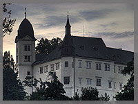 z&aacute;mek Hrub&yacute; Rohozec