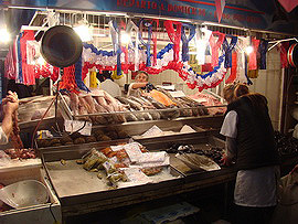 ryb&iacute; tr�nice na b�ehu �eky Mapocho